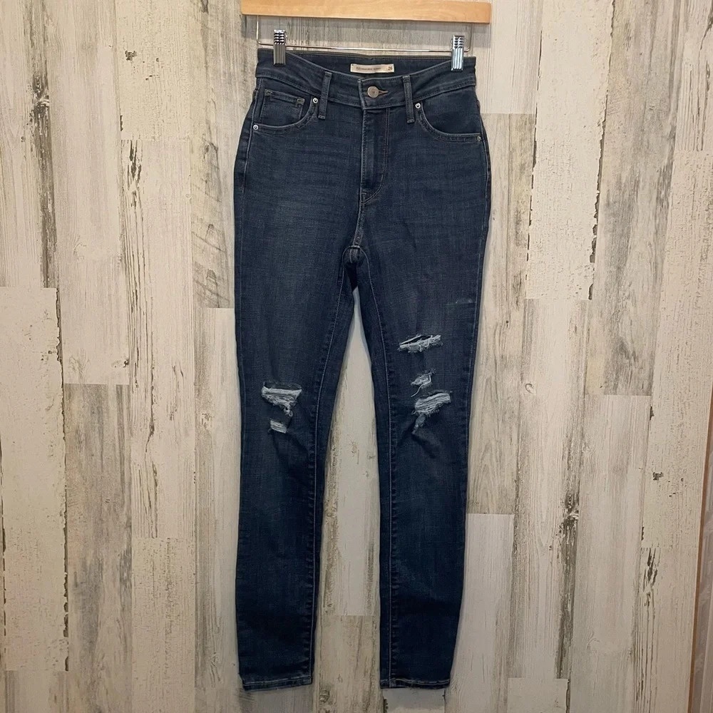 Levis Womens 721 High Rise Skinny Lightly Distressed Jeans-‎ Dark Wash size 26